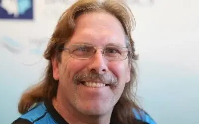 Stefan V.
